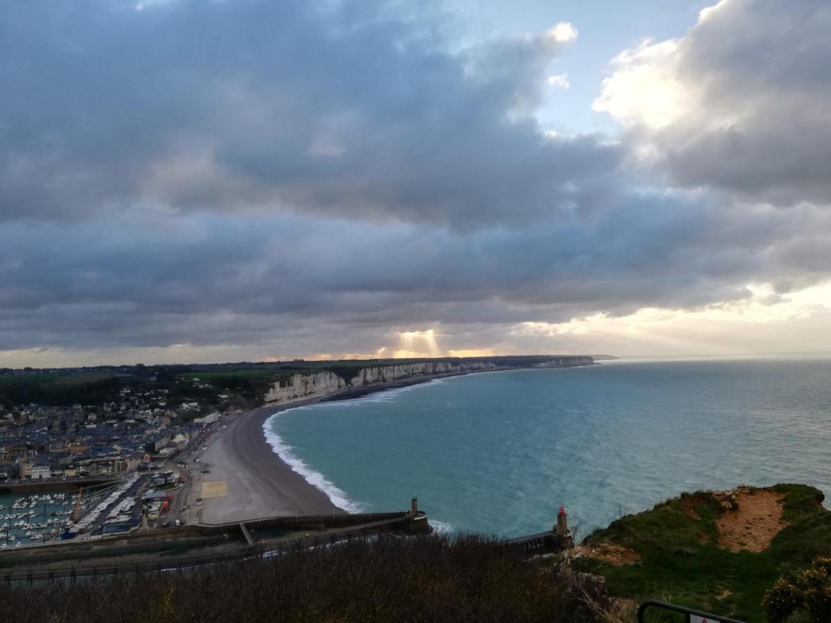 L Echappee Belle En Normandie, Au Coeur Historique De Fécamp Buitenkant foto
